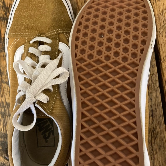 Vans Shoes - Vans curry color women’s 8